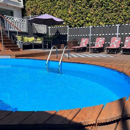 O&W Ferienhaus Mit Pool Naehe Nuerburgring, アーデナウ エクステリア 写真
