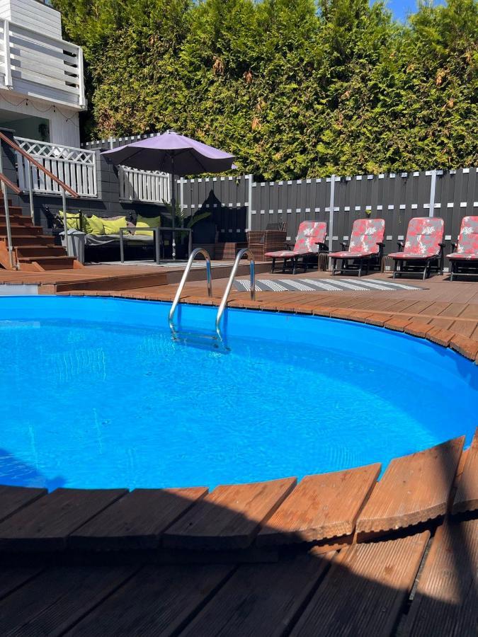 O&W Ferienhaus Mit Pool Naehe Nuerburgring, アーデナウ エクステリア 写真