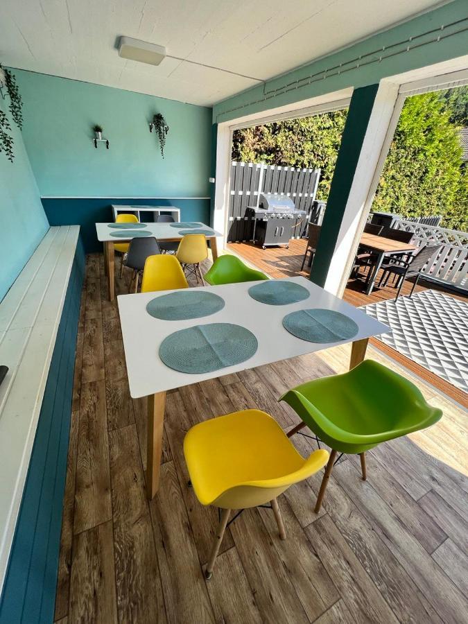 O&W Ferienhaus Mit Pool Naehe Nuerburgring, アーデナウ エクステリア 写真