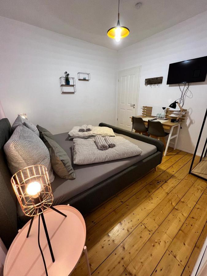O&W Ferienhaus Mit Pool Naehe Nuerburgring, アーデナウ エクステリア 写真