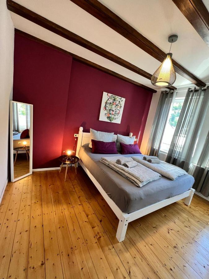 O&W Ferienhaus Mit Pool Naehe Nuerburgring, アーデナウ エクステリア 写真